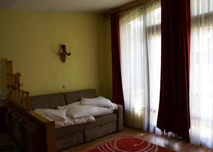 Haus Schuschnig Бад-Кляйнкірхгайм